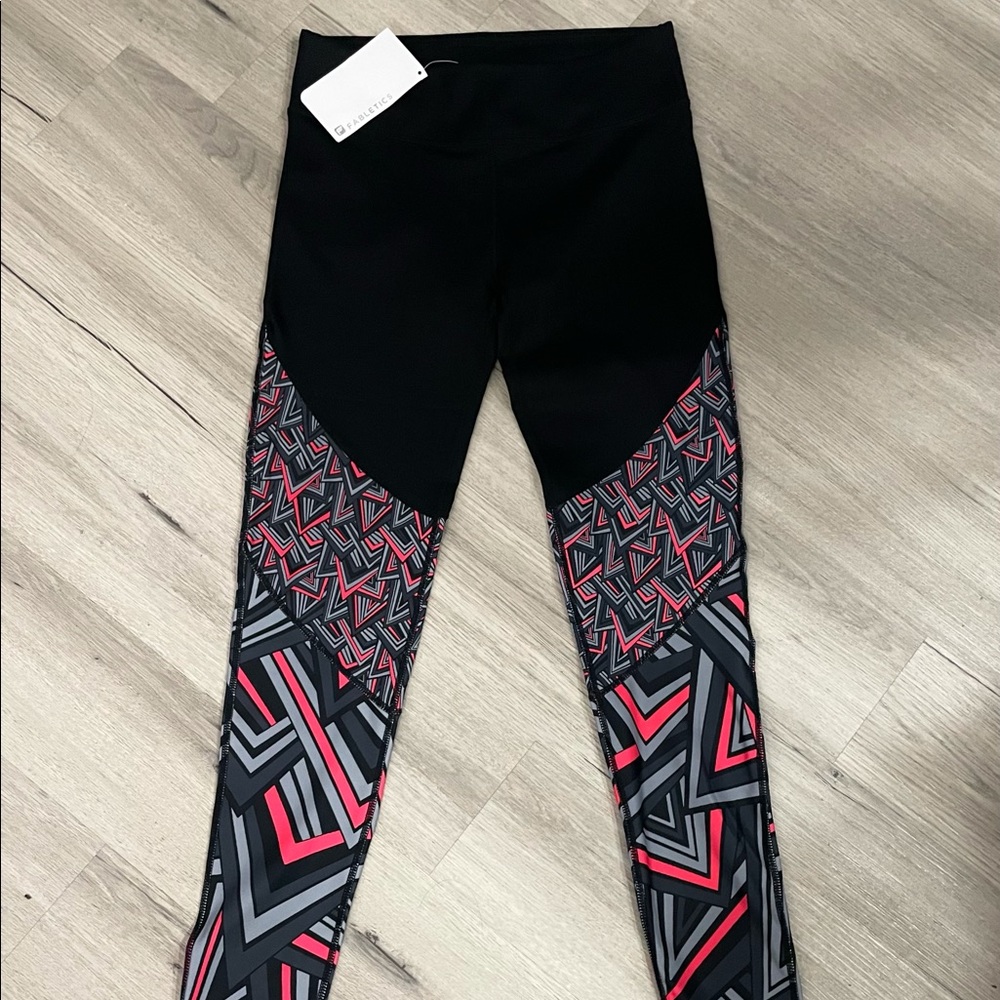 NWT FABLETICS Brogan Mesh Athletic Leggings MED